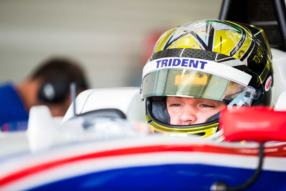 autohebdo's tweet photo. .@DorBoccolacci confirmé chez @trident_team #GP3 >> https://t.co/OlOxB0zoQn https://t.co/qTBuq4uX7W