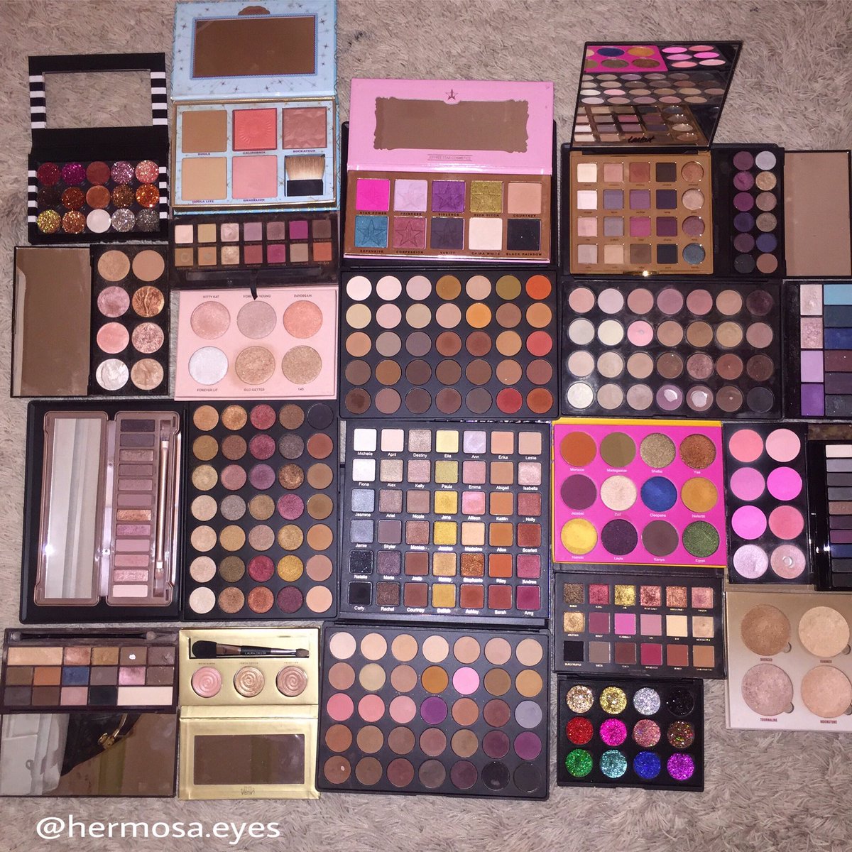 hermosaeyes's tweet photo. i never get enough of buying makeup. #mymakeupcollection 👅🔥 https://t.co/y4nH28XTkg