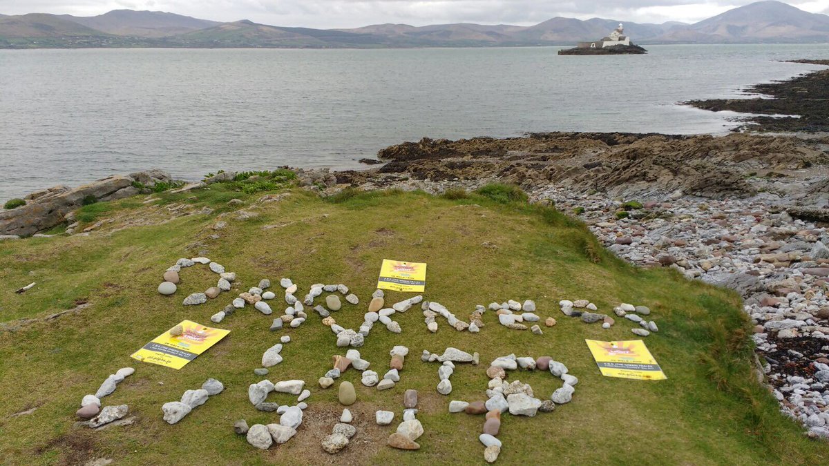 AquaDome's tweet photo. One day to go! Support #darknessintolight walk tomorrow morning @PietaHouse @DilTralee17 #DIL2017 #DILwakeup #LoveTralee #LoveKerry https://t.co/pGOQqwRHXR