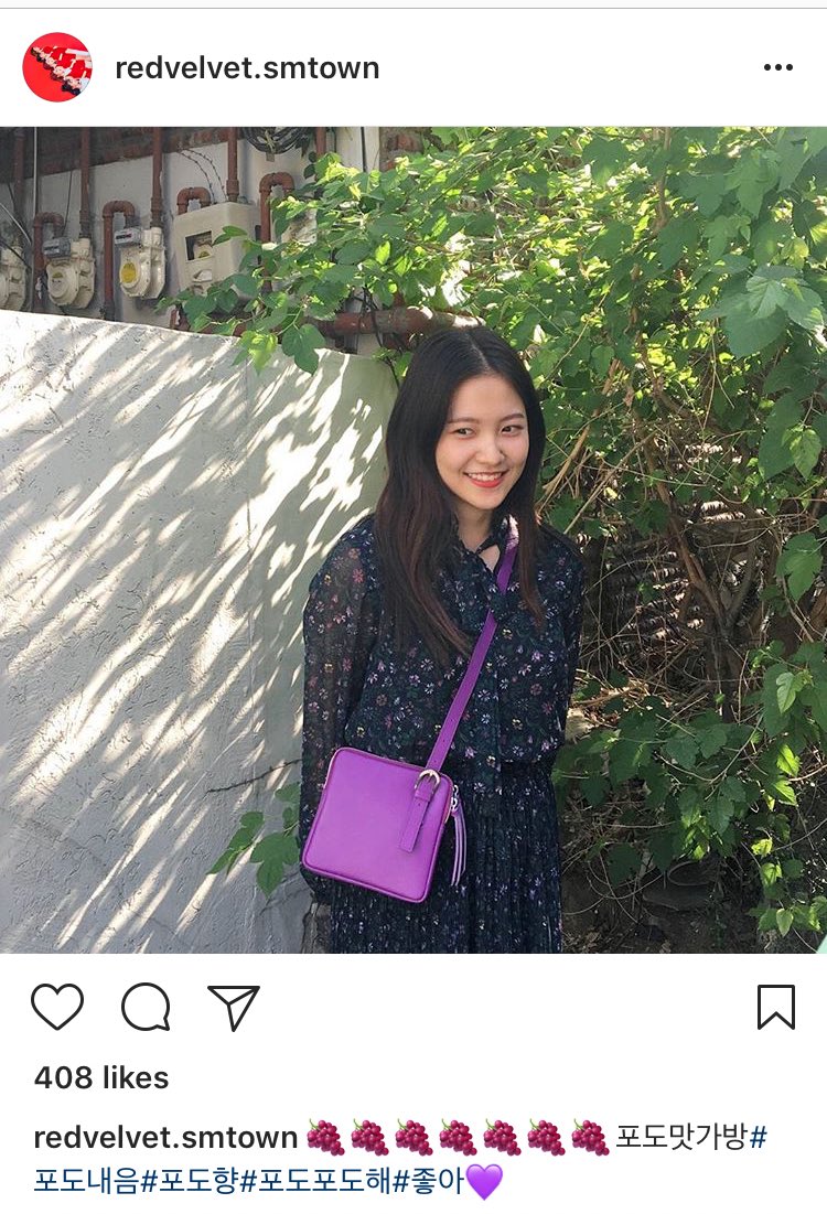 flowerene329's tweet photo. [trans] 🍇🍇🍇🍇🍇🍇🍇 Grape-flavored bag #grapescent #grapesmell #grapegrape #ilike💜 https://t.co/kpuyrIcbFu