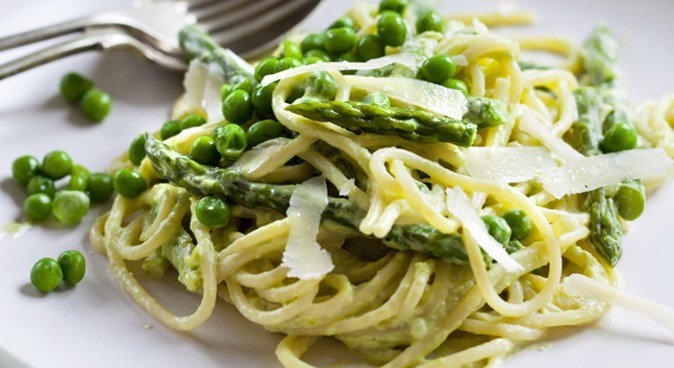 IlariaCurCoach's tweet photo. SPAGHETTI CON ASPARAGI,PISELLI E ZAFFERANO https://t.co/A7ddskUTkj https://t.co/iSTkXbSyQg