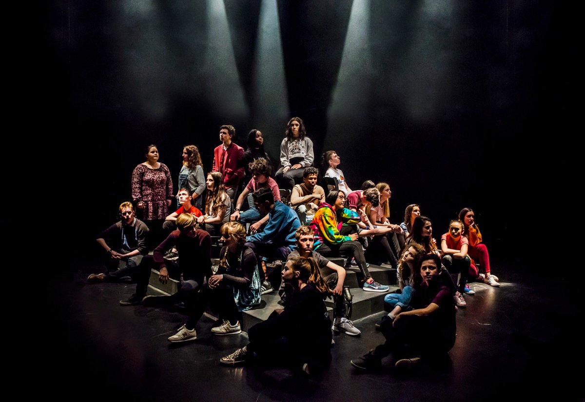 CurveLeicester's tweet photo. Best wishes to our Curve Young Company performing #statusupdate @RoyalDerngate today for @NTConnections Festival! https://t.co/ZDkew8z9dd