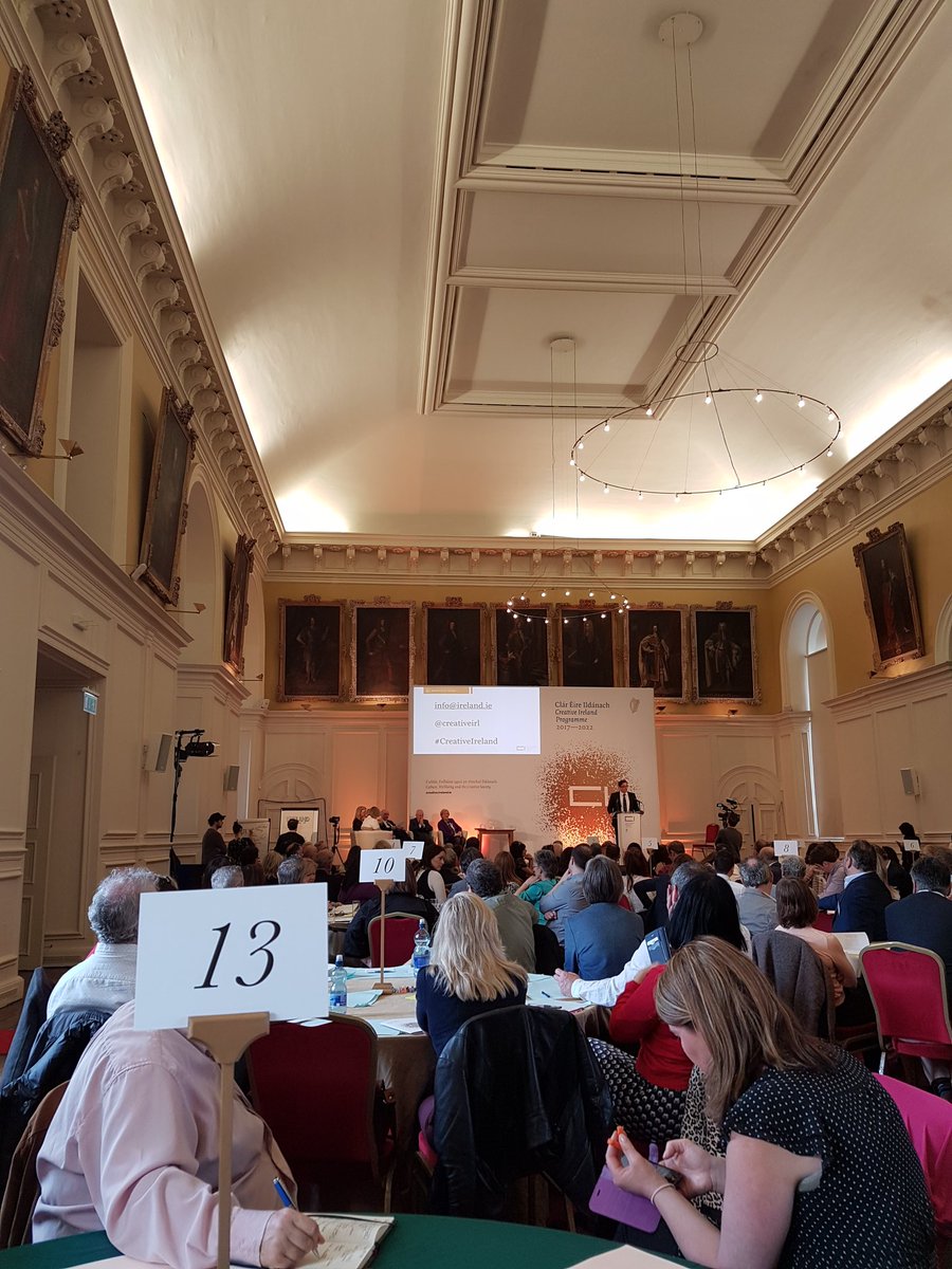 LimerickArts's tweet photo. Minister Humphreys hosts Creative Ireland workshop on growth potential of Irish film and TV sector #creativeireland #creativelimerick https://t.co/OflMRojAsn