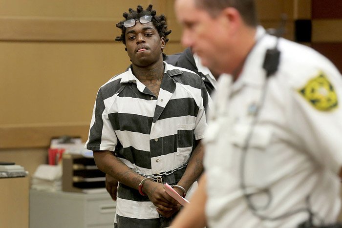 RapUp's tweet photo. Kodak Black was sentenced to 364 days in jail https://t.co/QwkLFVCS0g https://t.co/2hLic3KMhe