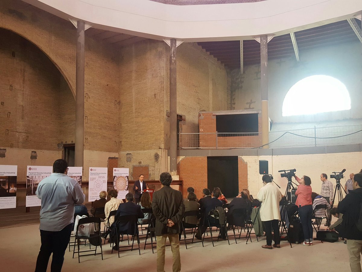 diba's tweet photo. El nou #AuditoriAlbertEinstein al Recinte Escola Industrial disposa 4.424 m2 serà un equipament versàtil per múltiples esdeveniments #som311 https://t.co/p8gIVHBegB