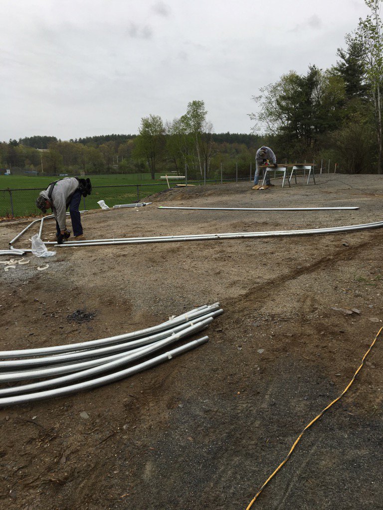 HBMSGreenhouse's tweet photo. It's really happening! #RainRainGoAway https://t.co/3ZJ6yiUhK4