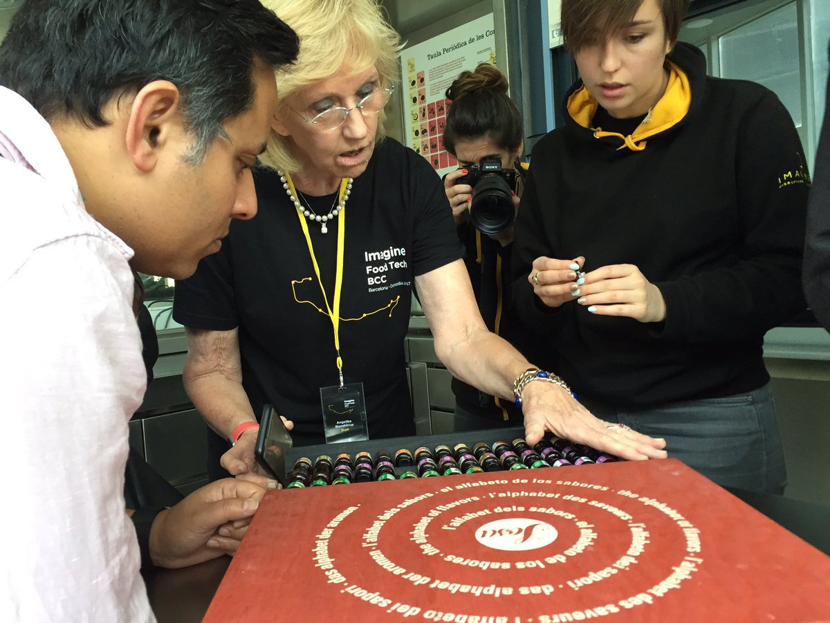Food_Republik's tweet photo. Deep dive into food and nutrition research @FundacioAlicia #ImagineBCC #foodtech @imaginecc @bculinary https://t.co/AHGoBZGg0g