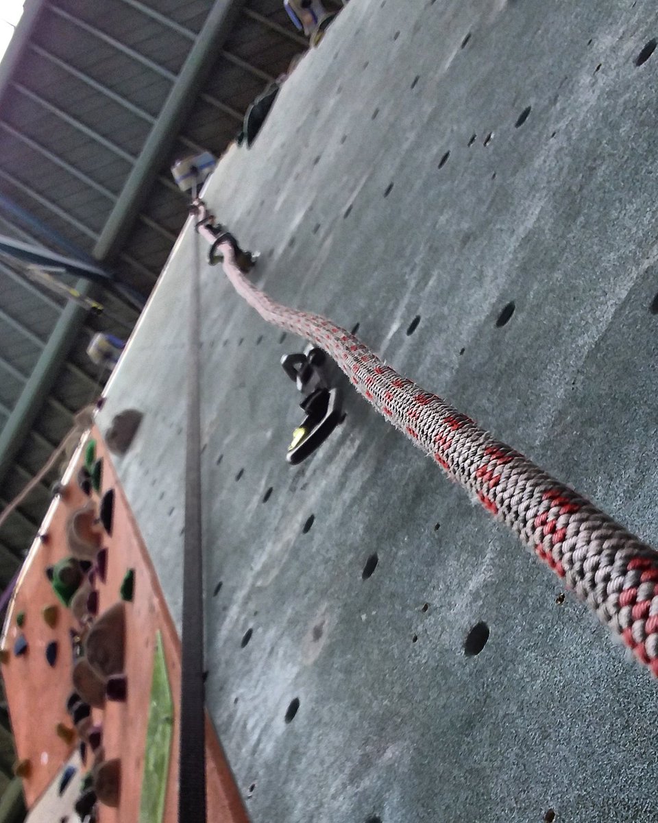 On the Auto belay reset today, 2 still available for play this afternoon, sorry for any disruption, new routes open later today, 6pm latest.
