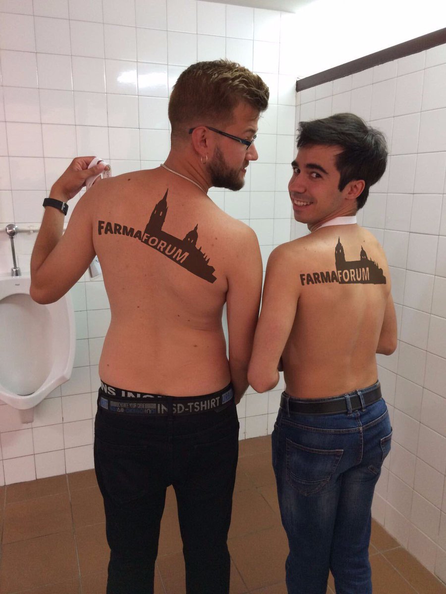 FranJoPeGar's tweet photo. La locura de la noche acabó en un tatuaje ps #farmaforum2017 #FarmaForYOUm @AsefSalamanca https://t.co/vQXGeQLI6S