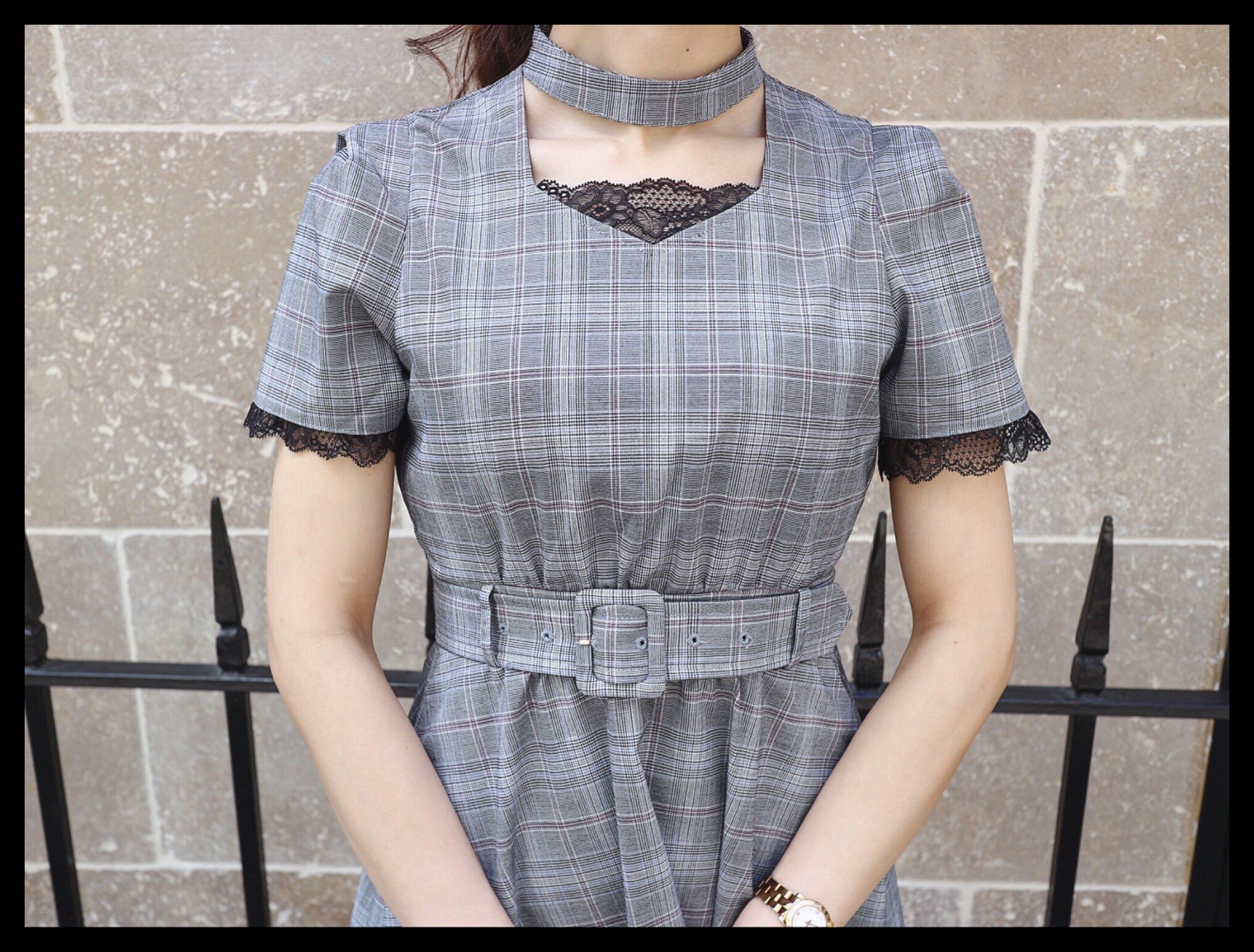 Eatme Shop Info New Arrival デコルテホールチェックワンピース 15 000 Tax 人気のデコルテ開きのチェックワンピース 部分レースとベルトがポイント 03 3486 5128 T Co W6bdee75zo T Co 1mjv4lspez