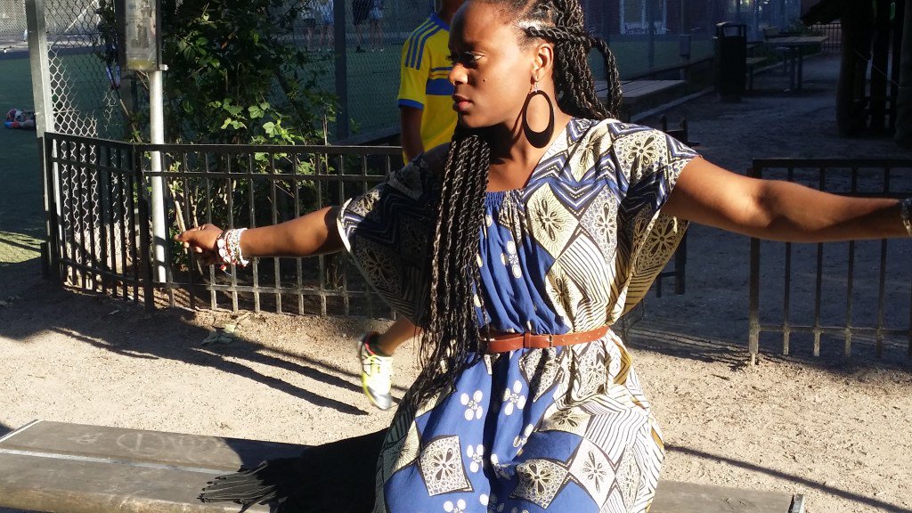 Amerikanska musikstjärnor som hämtar inspiration från Afrika – den nya imperialismen? afrope.se/2017/05/05/ame…