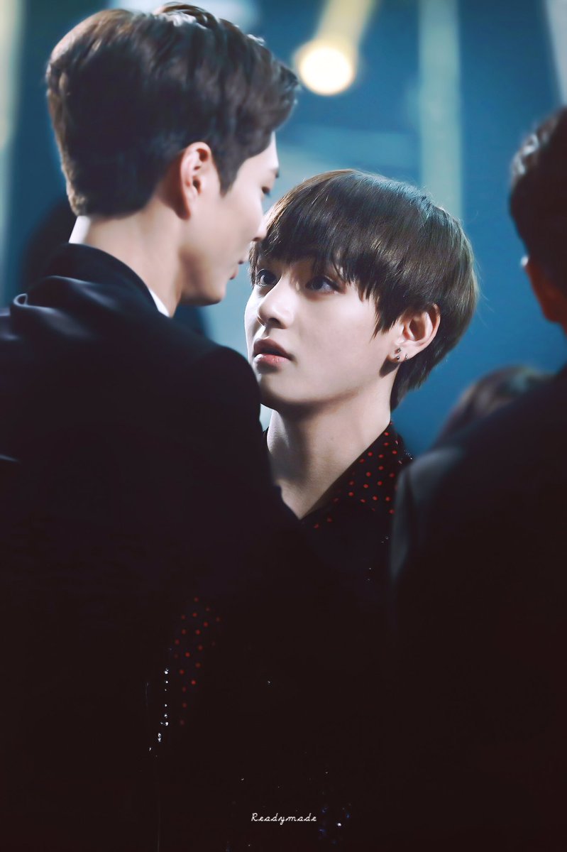 reemahamad333's tweet photo. His look at him is cute
@BTS_twt 
#BTSBBMAs️ 
Vote https://t.co/sa3pfW7gnI
