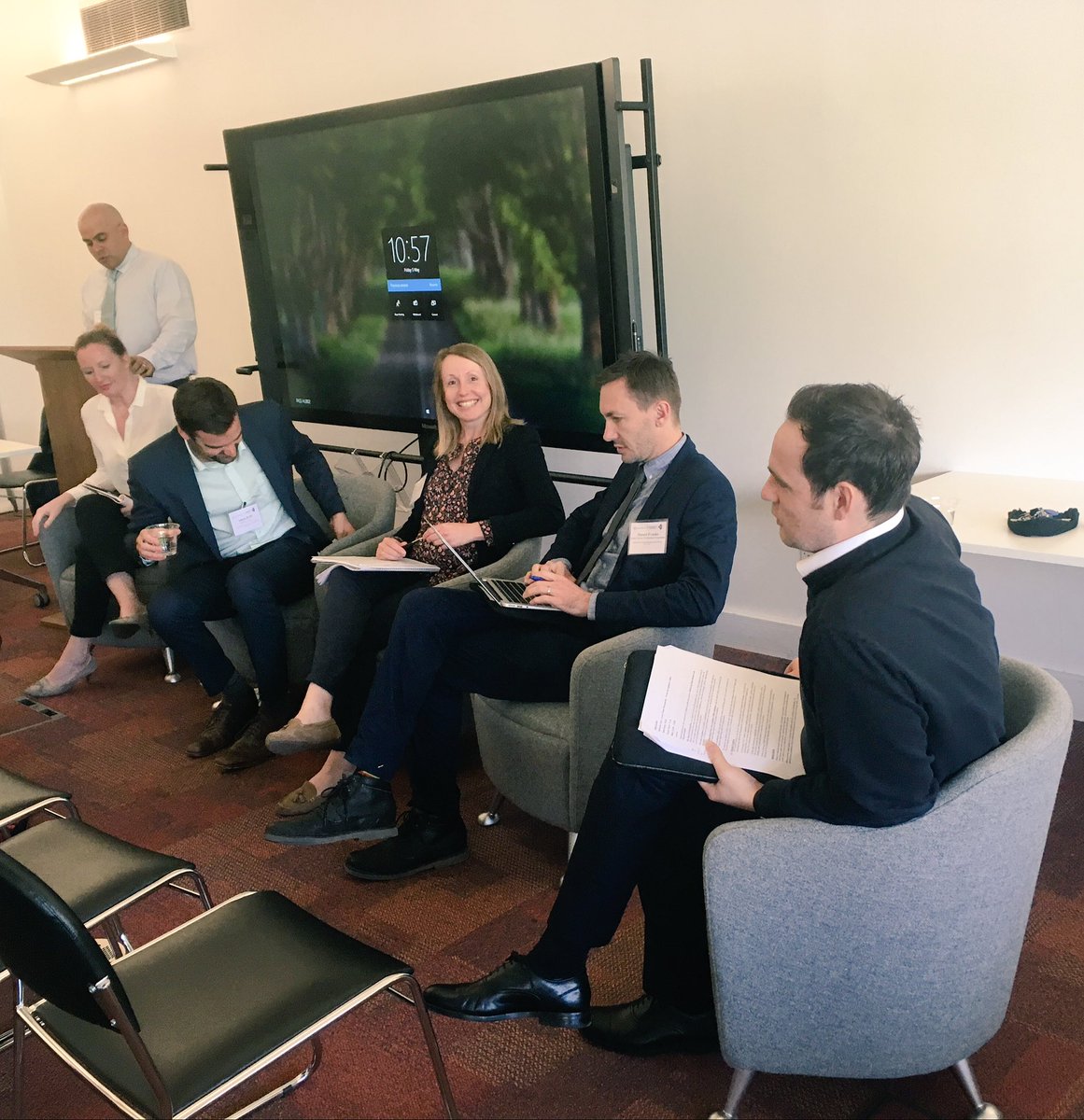 J_McQuilken's tweet photo. Chairing the #ASMDataDialogue panel @PactWorld @worldbankgroup @sbsatsurrey https://t.co/r7LxfL2f0G