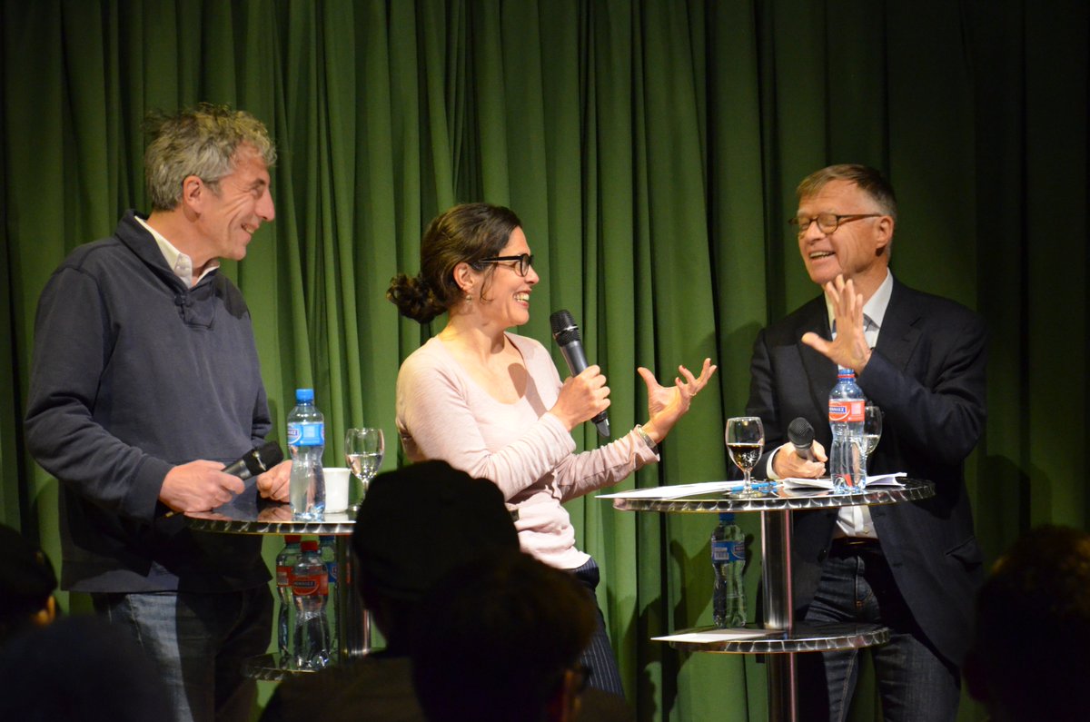 stapferhaus's tweet photo. Wir danken @ConstSeibt (@RepublikMagazin), #PeterWanner (@azmedien) und den BesucherInnen für den anregenden Abend gestern in der #HEIMAT. https://t.co/QNtgB0CbIF