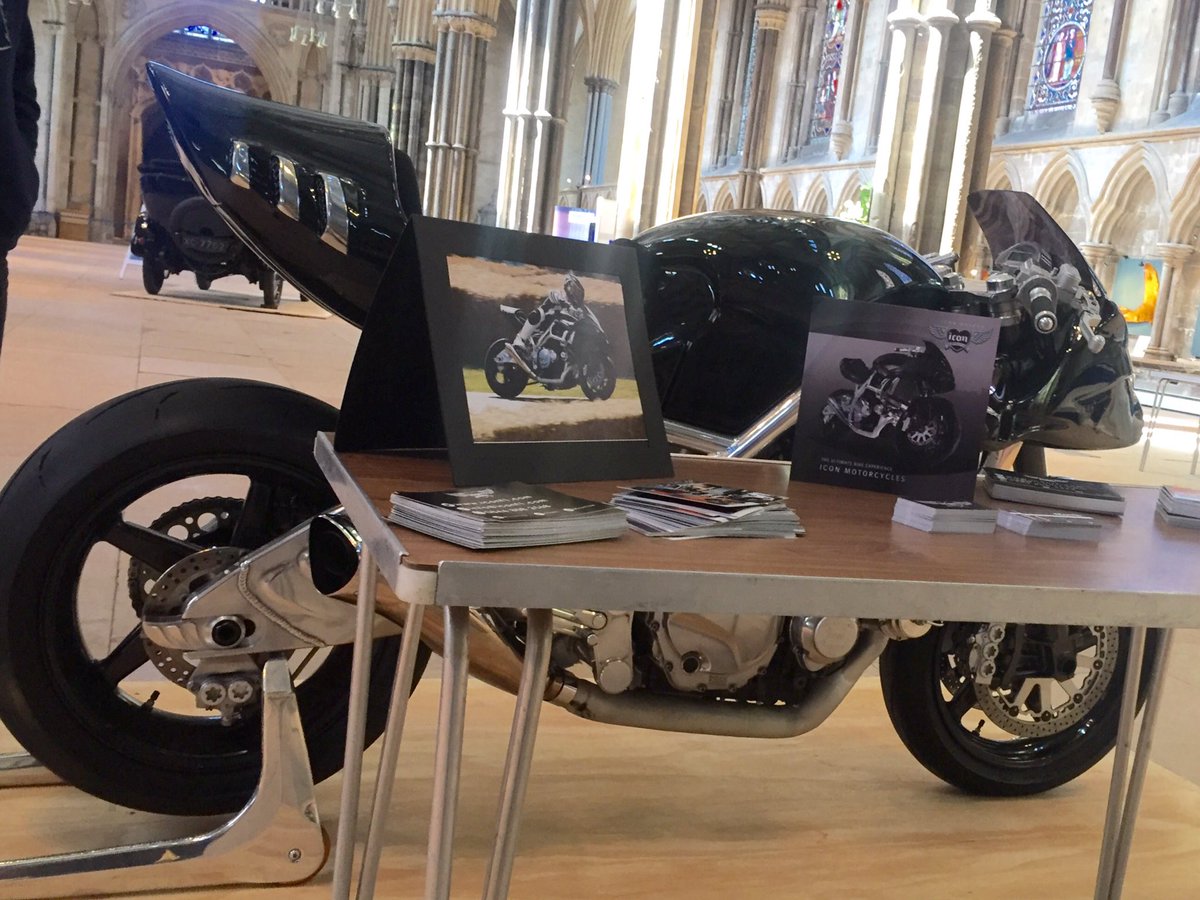 IconF1Ltd's tweet photo. Our #iconSheene looking magnificent @LincsCathedral @SparkLincoln #supreme #Engineering #unique #handmade #BarrySheeneTribute 🇬🇧🏍🏆🔧⚙️ https://t.co/P1uTV8Ys6z