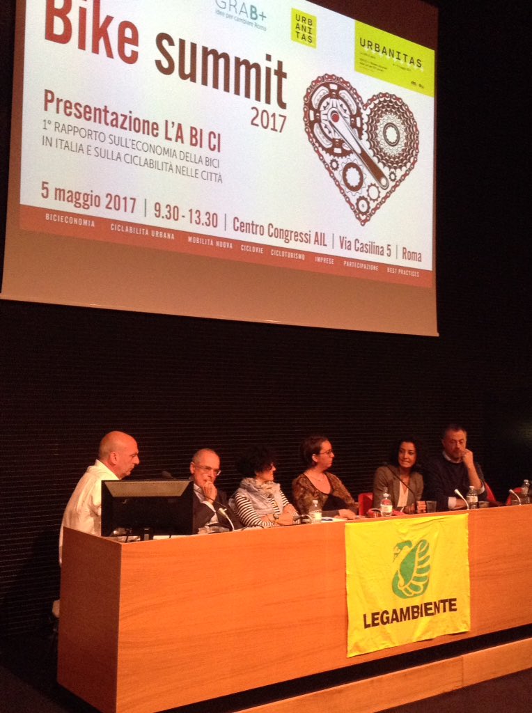 Legambiente tweet media