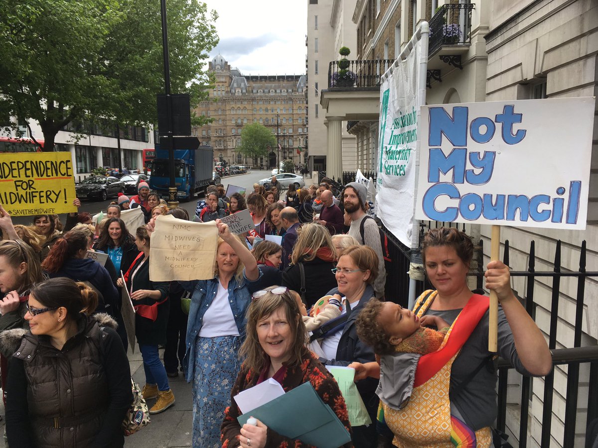 UoBMidSoc's tweet photo. #IDM2017 #savethemidwife @BBCBreaking @BBCWomansHour https://t.co/Z2p9TBZGq4