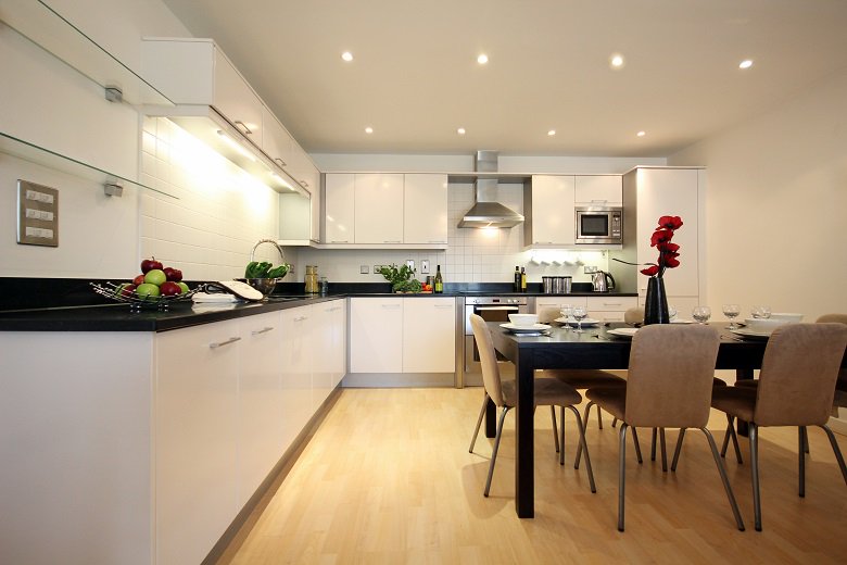 AleksandraPAS's tweet photo. Meridian Apartments in Reading STAY IN APRIL OR MAY FOR ONLY £112 PER NIGHT
Two bedroom apartment available now!
https://t.co/B4nSlIXy3T https://t.co/VKPmO7tJLL