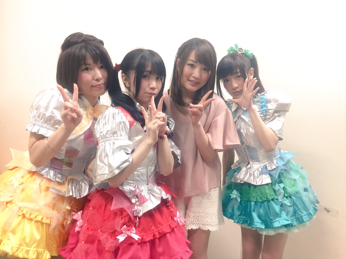 住谷 綾香 まろにライブでは 年々見に来る人が増えてきて この日の為にたくさんたくさん練習して下さった野水さん設楽さん小林さんの笑顔を見てるとこみ上げるものがありました いつでも一生懸命なみなさんが大好きです 書ききれないので後日ブログで