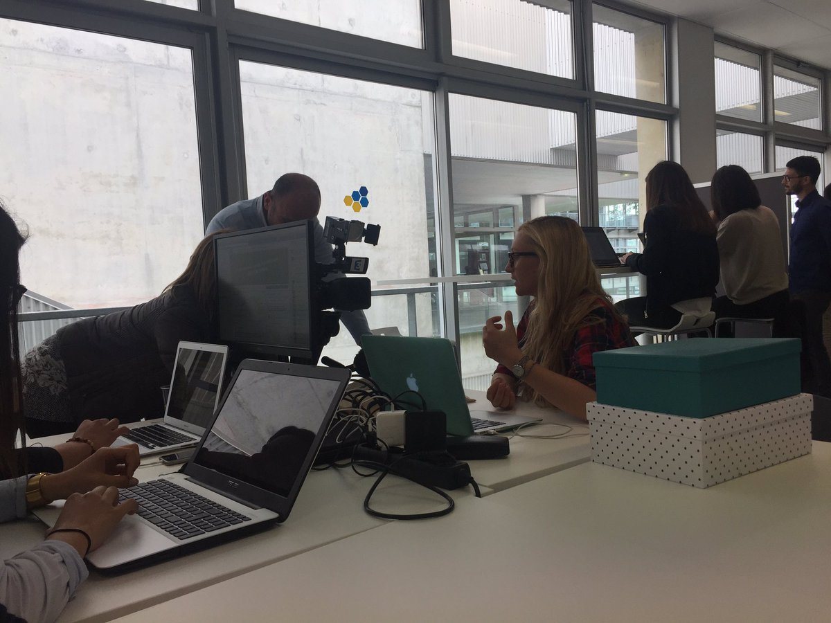 .<a href="/F3Aquitaine/">France 3 Aquitaine</a> est passé à l'incubateur pour interviewer nos #incubés et pour présenter <a href="/UBee_Lab/">UBee Lab</a> !