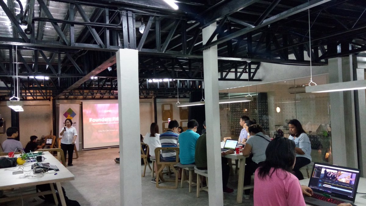 techtalkscebu's tweet photo. #ATM #FoundersFriday at #ASPACECebu. https://t.co/ypf1nN2YOC