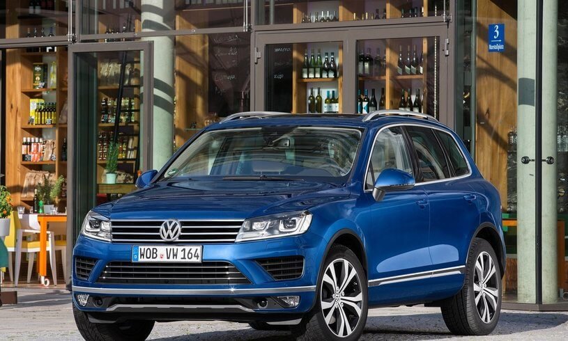 siecarsalesandleasing.co.uk/business-lease… VW Touareg 3.0 V6 TDI BlueMotion Tec R Line Plus Auto only £369.21+ Vat per month. #OldhamHour @thebestofOldham