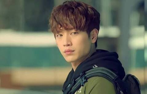 あゆみん En Twitter ドラマ観た人はわかると思うけど チーズインザトラップのペクイノの何がいいかって 服装です チートラ チイント ソ ガンジュン T Co Xxvtjlzfew Twitter