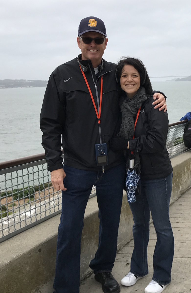 CBEofficeS's tweet photo. Happy Friday! This week's Spotlight Employee of the week goes to Chris Farry! https://t.co/2i1I41uco7 https://t.co/Hra1qamnBi