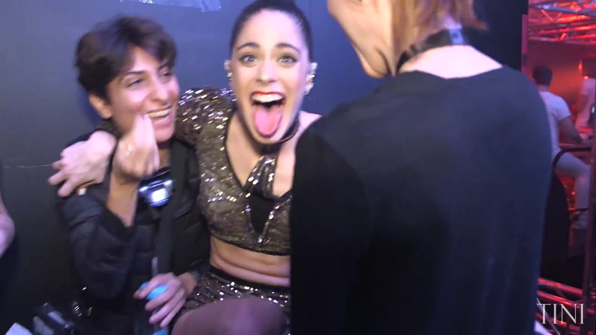 angiecm51's tweet photo. JAJAJAJA me mato la cara que hiciste!! *No era mi turno* JAJAJA te amo @TiniStoessel #GMST https://t.co/9KgddsczF4