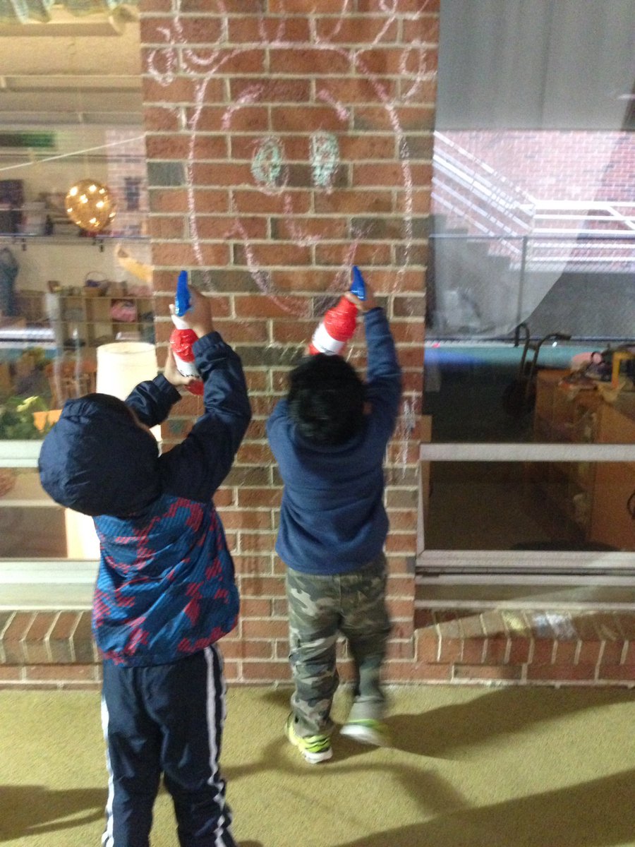 SacevedoMVPS's tweet photo. Cleaning the chalk off with our fire extinguishers! #mvlittles #firestationproject https://t.co/Nng5olWfaH