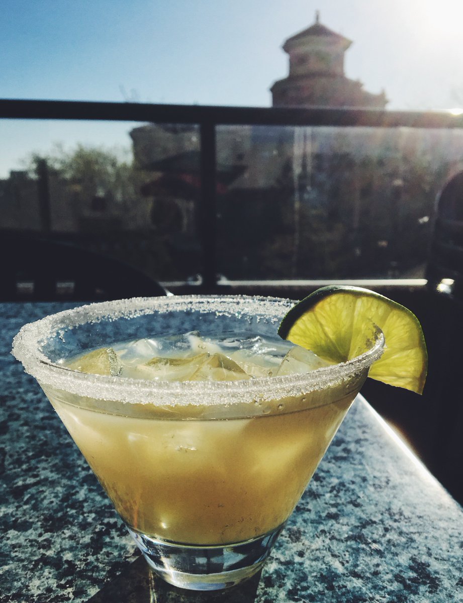 DegreesDiner's tweet photo. Friends! We have $5 Margaritas on special sunshine, and a great patio, need we say more? https://t.co/NkGrGdvYl8