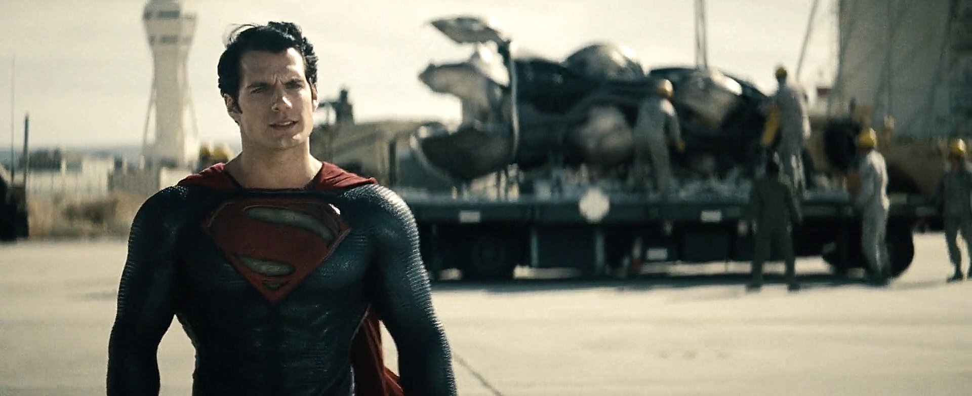 Wishing a very happy birthday to our Superman Henry Cavill 