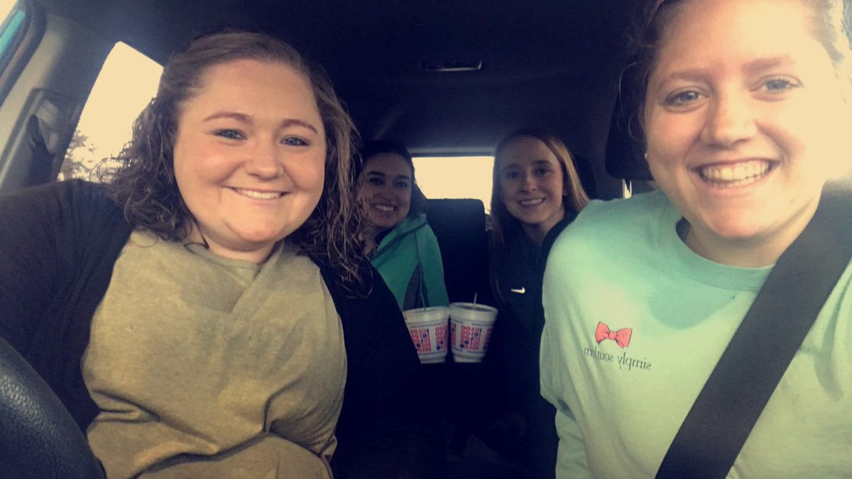 Meghan_Thornbu's tweet photo. Nashville bound! 🎉 https://t.co/aoJQ39WbqY