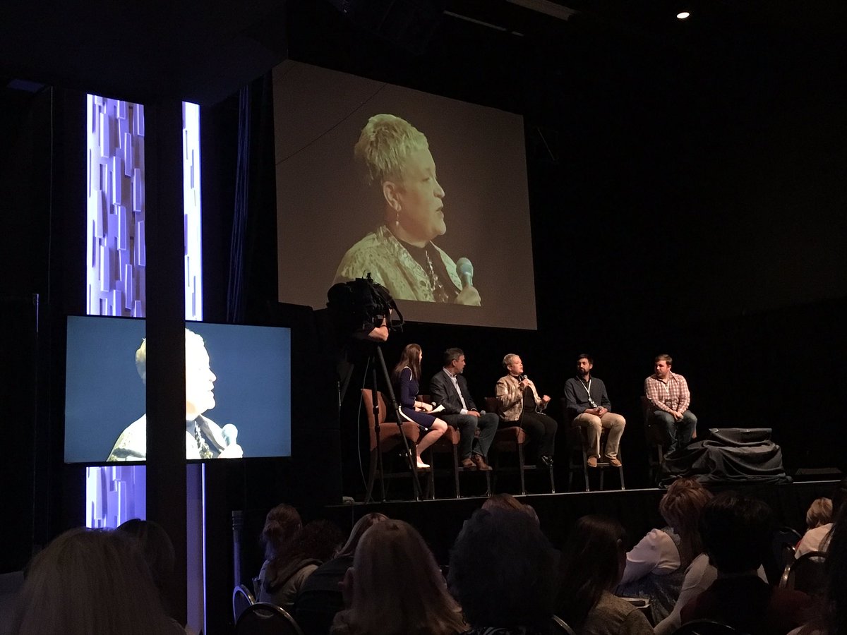 LisaMBrouwer's tweet photo. Learning from local leaders who live out being #poweredbypurpose #LeadercastSF https://t.co/6U1Cf8RLjD