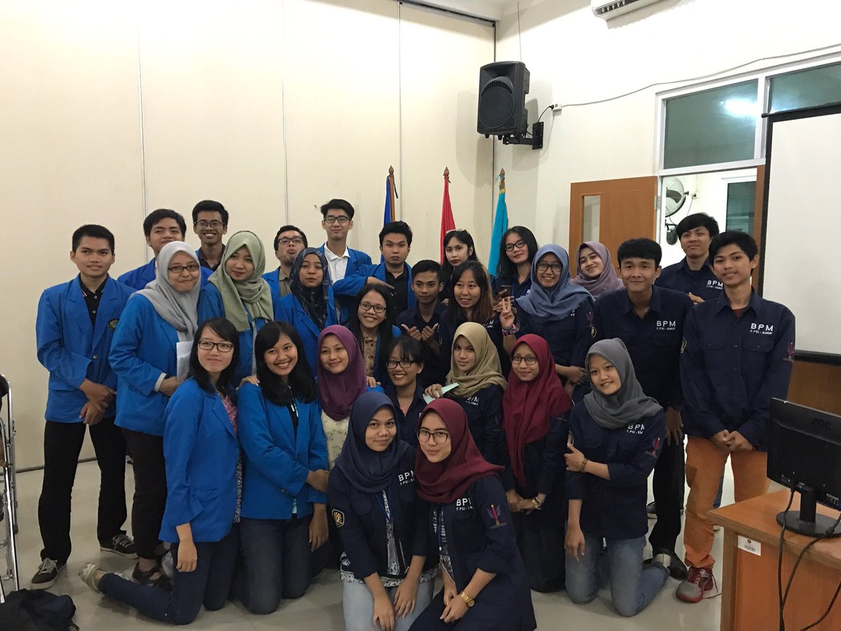 Studi banding antara BPM F.Psi dengan BPM Farmasi KMUP yg bertujuan untuk sharing-sharing mengenai kinerja BPM dalam mengawasi proker SEMA