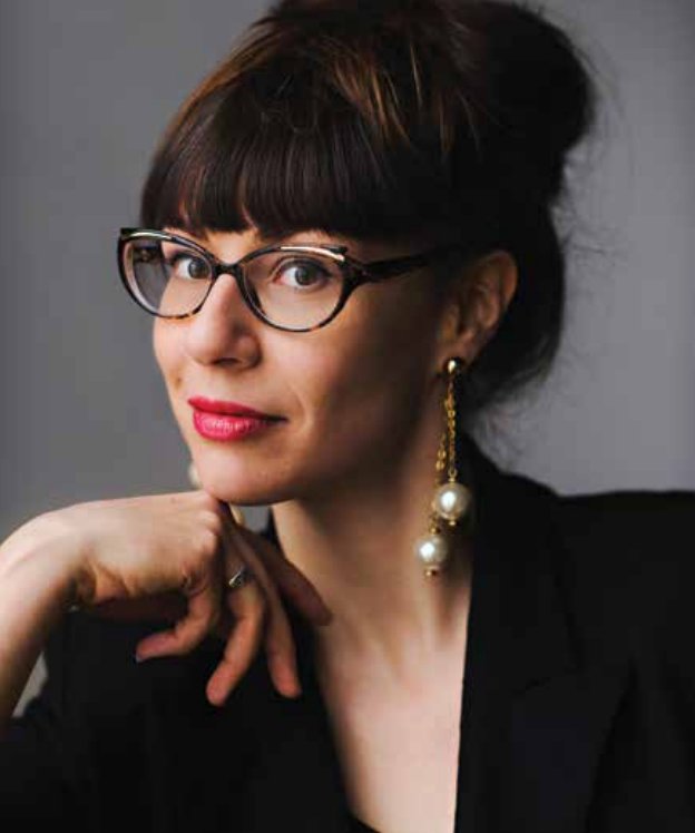 thismagazine's tweet image. Being #DistractinglyHonest about sexism in STEM this.org/2017/05/05/mee…