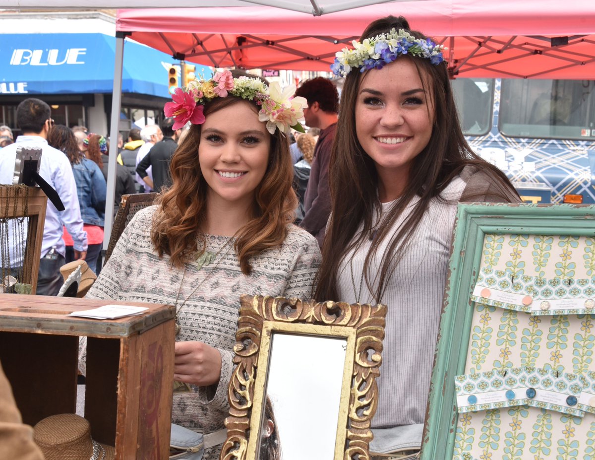 campusphilly's tweet photo. What are you up to this weekend? We'll be checking out #SouthStFest and the Philadelphia Art Book Fair!  https://t.co/qhTZMu3GDB https://t.co/7eLaI8fK7c