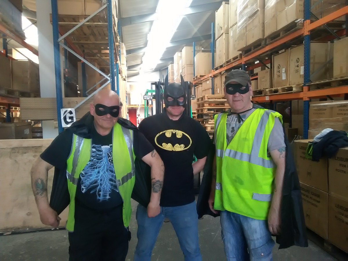vertigointerior's tweet photo. Supporting @rainbowshospice we will come in soon with our fundraising :) #superheroday https://t.co/tTCBimGis6