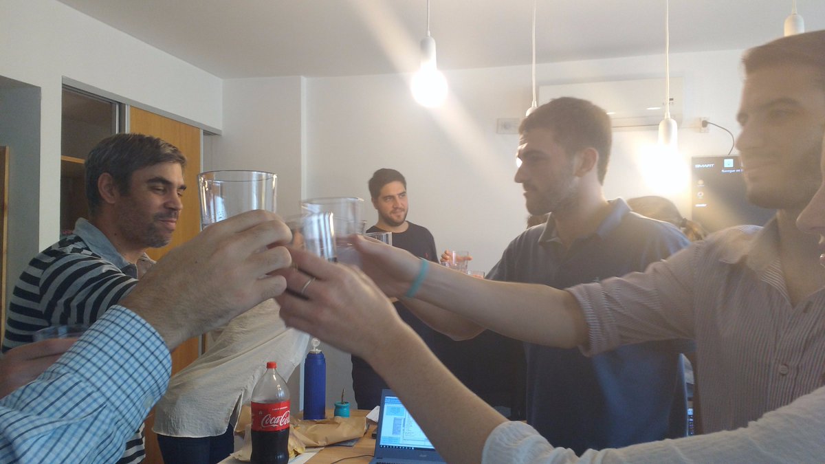 bluedraftarg's tweet photo. Inauguramos nueva oficina en #LaPlata !! 👏 #SeguimosCreciendo #Felicidad. Mirá todas las fotos en nuestro Facebook https://t.co/ge3p4O0M6f https://t.co/JdTkjnGlWd