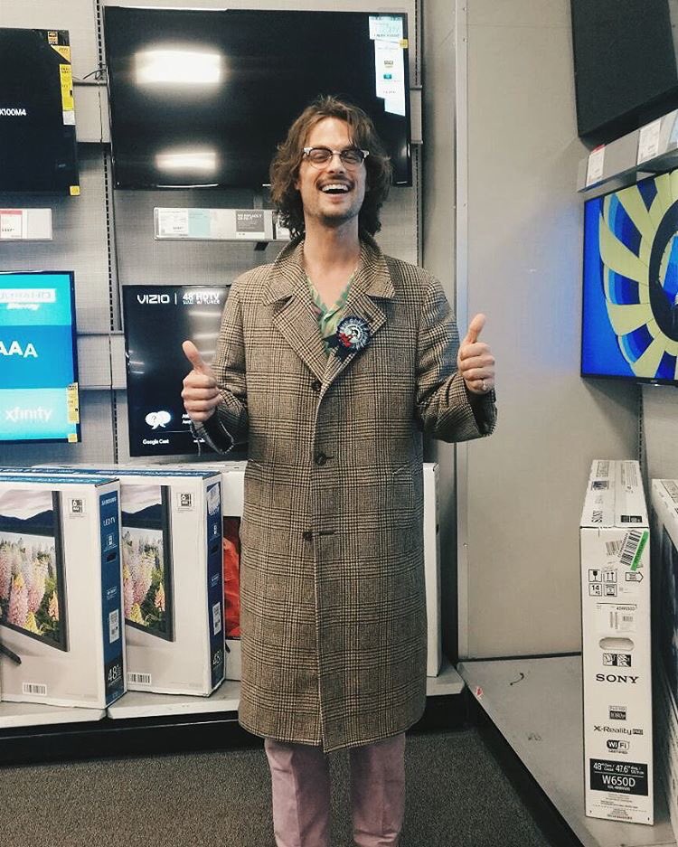Matthewgraygublerjpn Matthew From Fan S Instagram コート アロハシャツ ピンクのパンツ 近頃はこのスタイルがおなじみの どこへ行っても元気な笑顔のマシュー グレイ ギュブラーです Sophi Dcaさんの写真 T Co Ozxrxrr8nn T Matthewgraygublerjpn Matthew From Fan S Instagram コート アロハシャツ ピンクのパンツ 近頃はこのスタイルがおなじみの どこへ行っても元気な笑顔のマシュー グレイ ギュブラーです Sophi Dcaさんの写真 T Co Ozxrxrr8nn T