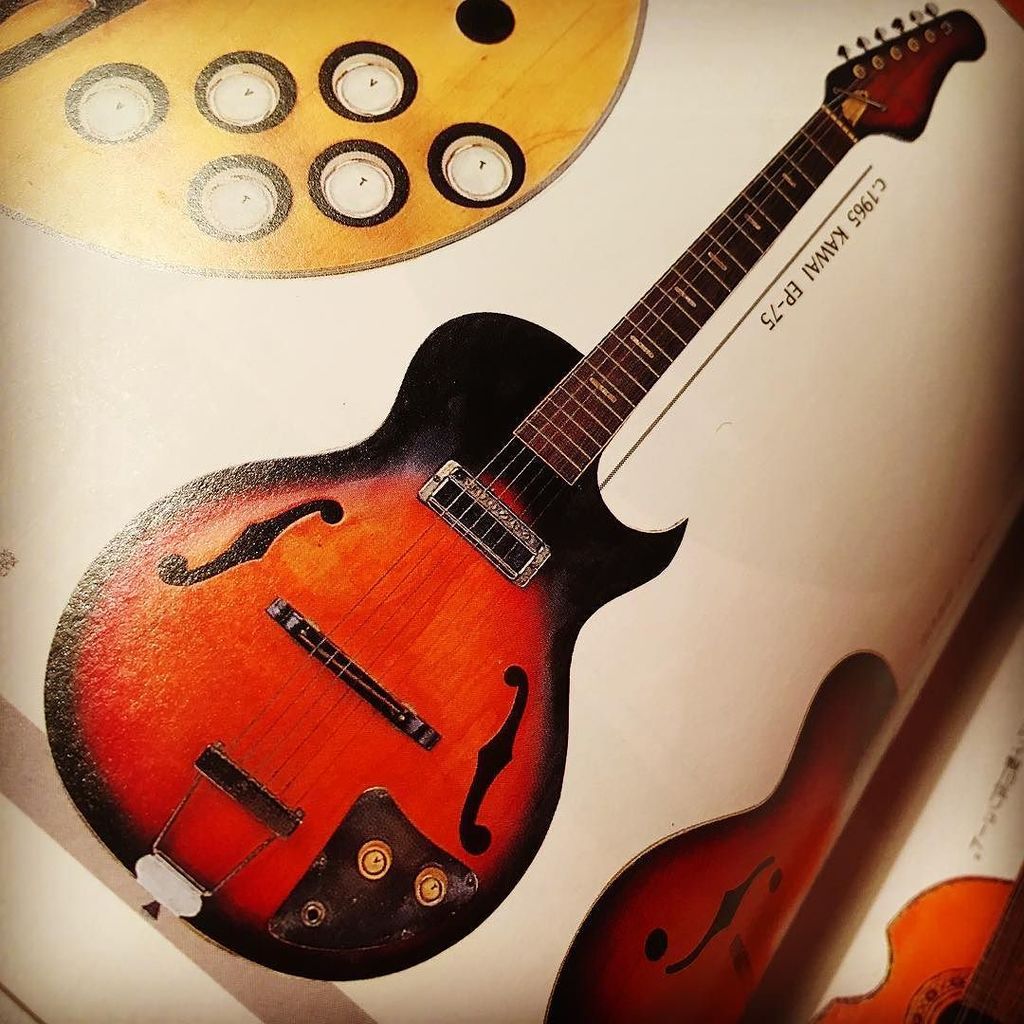 フルアコースティックのビザールギターKawai EP-75を探しおります