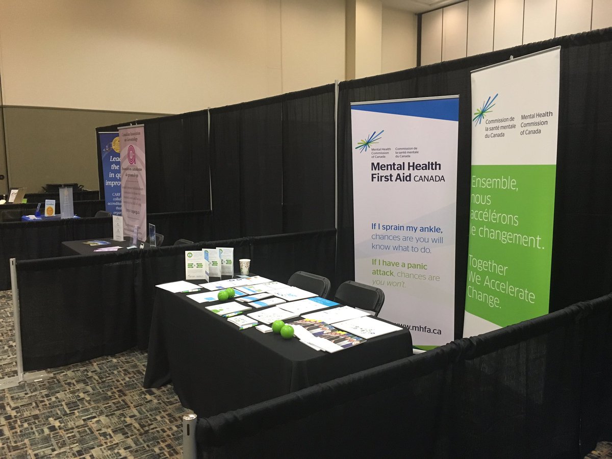 amy_mhcc's tweet photo. Spending our Friday talking about seniors' #mental health &amp; #MHFAca Seniors at #CGNA2017 #GETLOUD @cgna_ca https://t.co/L21IpRWj7f