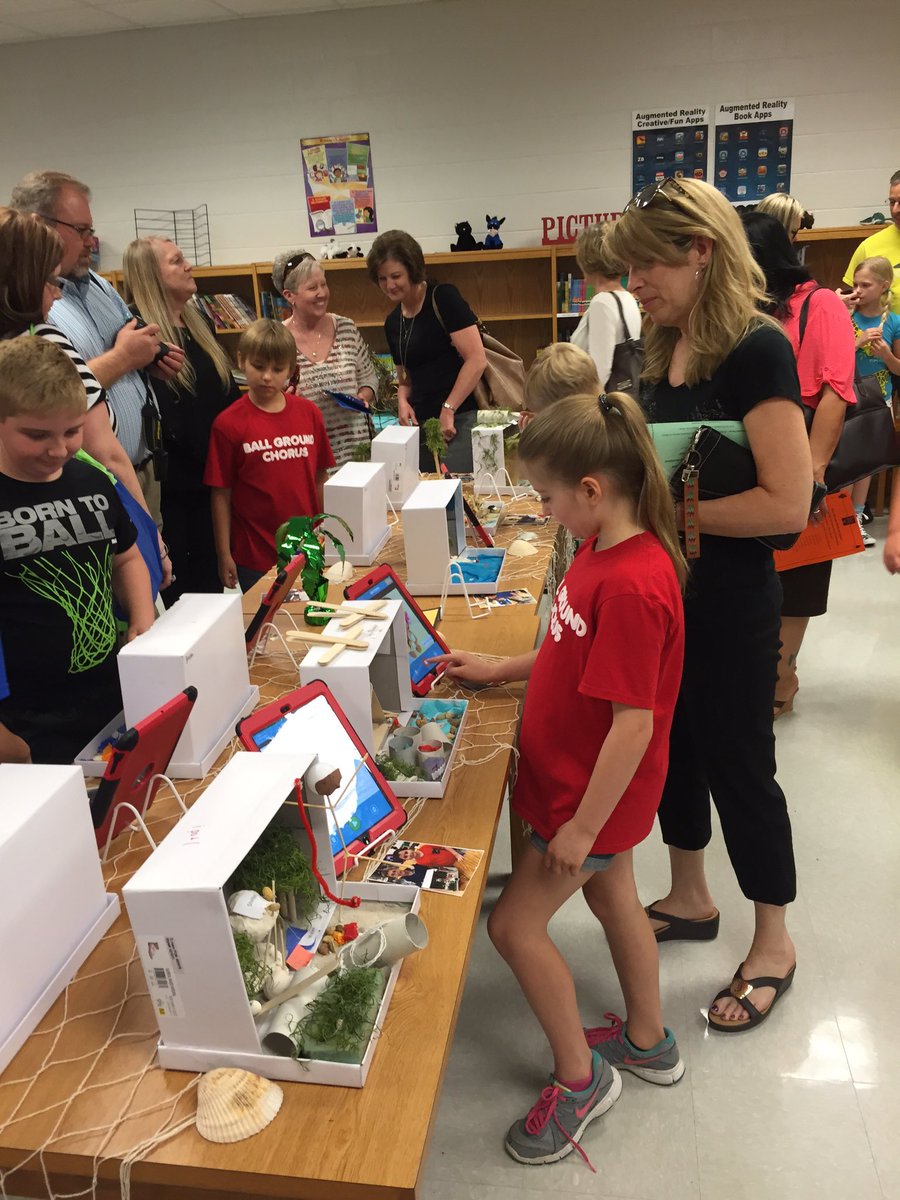 MrsHowell3BG's tweet photo. Great Turn out at the STEM Expo #bgestem https://t.co/EkXbXj9quk