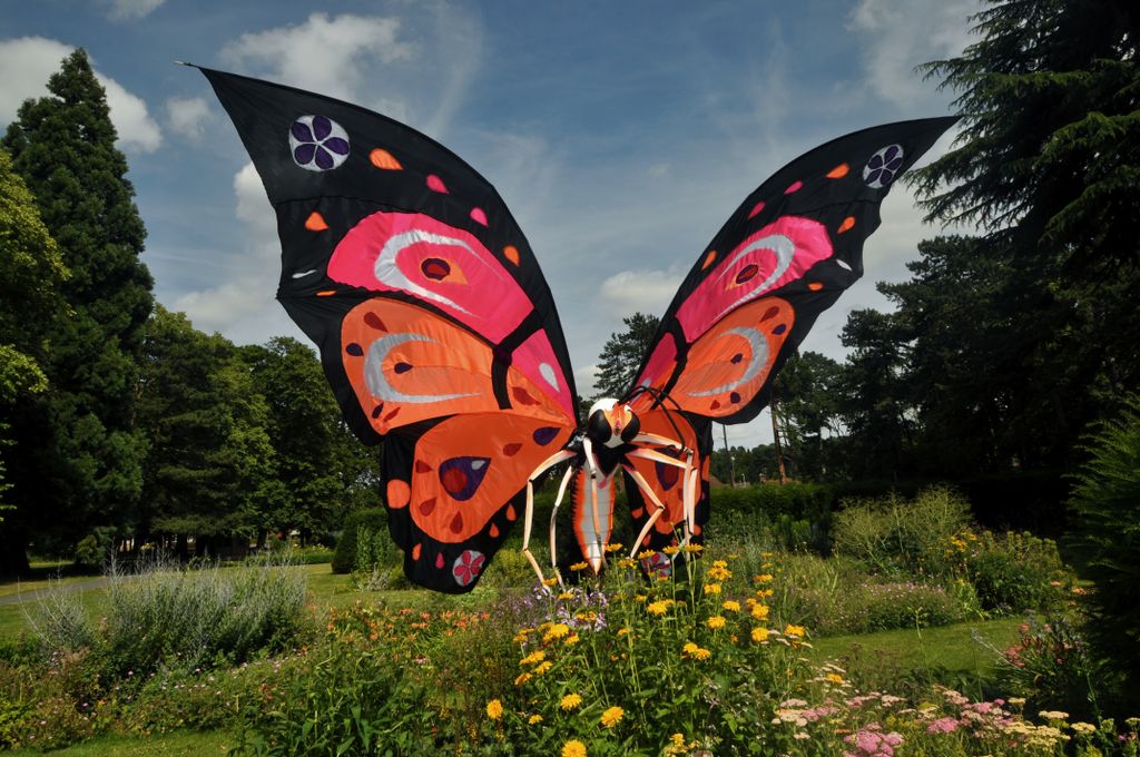 Cabaret, comedy and creativity - check out @wwfringe for a fortnight of 140 events buff.ly/2pHsItB #waf2017 (sponsor)