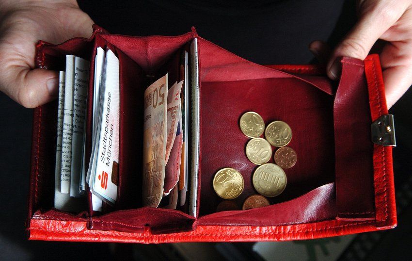 Wenn #Barzahlen extra kostet buff.ly/2q6tYYK via @SPIEGELONLINE