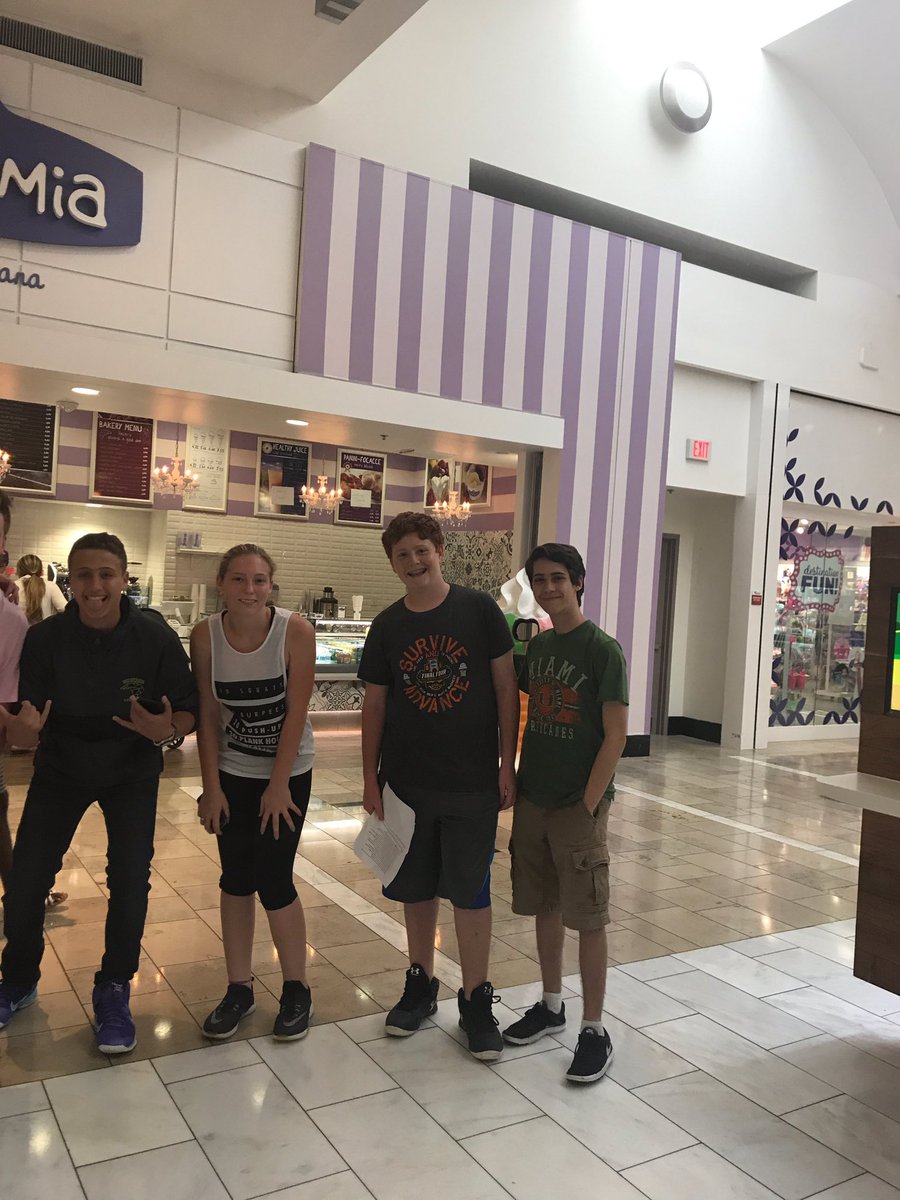 shdbbyo's tweet photo. Fun Mall Scavenger Hunt program yesterday with over 50 people in attendance! https://t.co/35wu0qVPmX