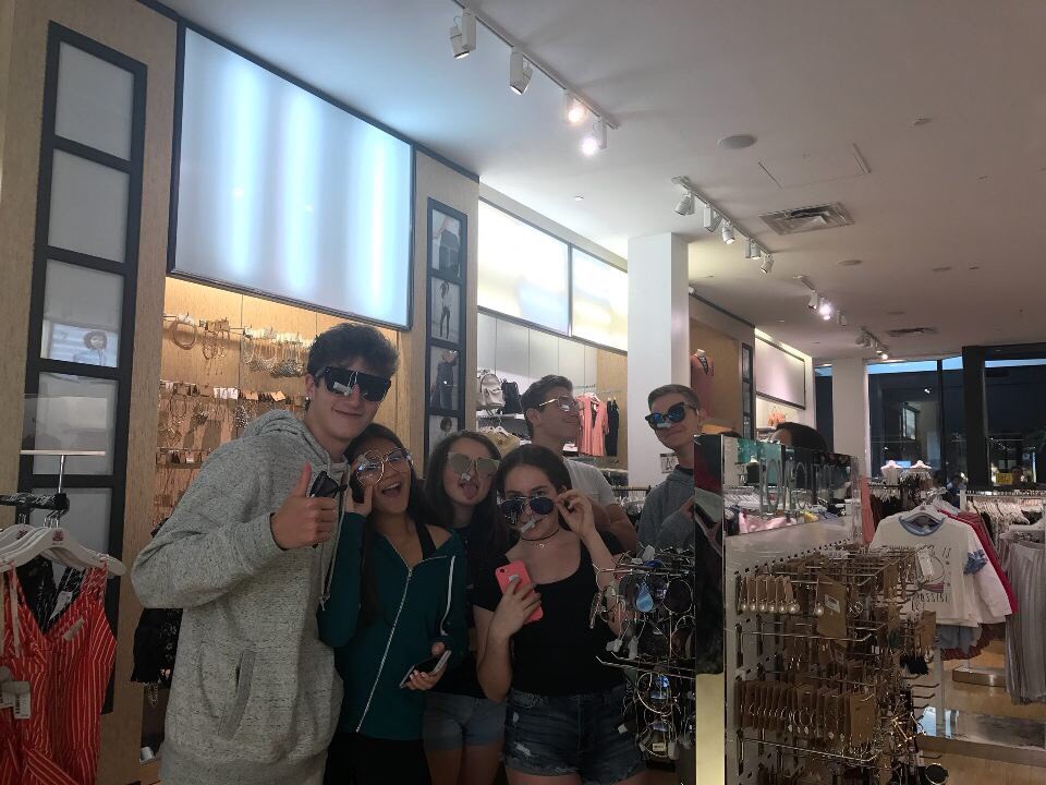 shdbbyo's tweet photo. Fun Mall Scavenger Hunt program yesterday with over 50 people in attendance! https://t.co/35wu0qVPmX