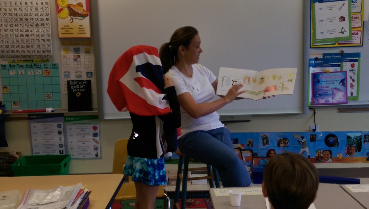 rwatsmes's tweet photo. Reading #TheQueensKnickers...funny story. Thank you Mrs. Turner! #smesatl #learningaboutothers @DrMacatSMES https://t.co/EXChE4zfYe
