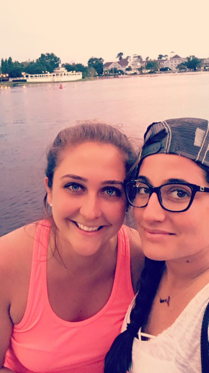 JennaJ69's tweet photo. β€οΈ @BrittanyDuss #letsgobacknow https://t.co/y6lUPAc8Mx