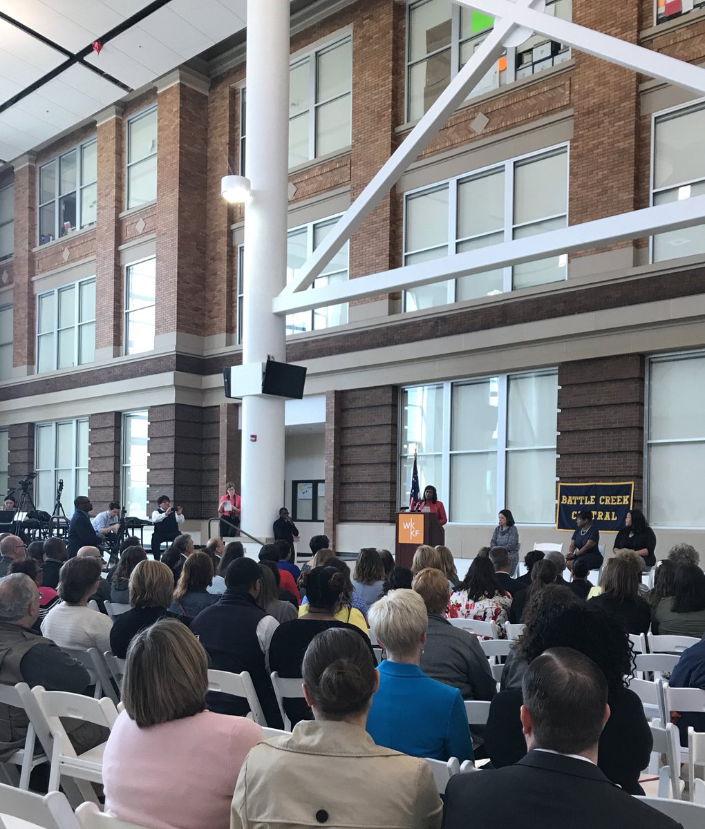 AliWebb3's tweet photo. Pres &amp;CEO La June Tabron @WK_Kellogg_Fdn joins Sup Kim Carter in historic transformation of #bcps education system https://t.co/mhorHQptvf